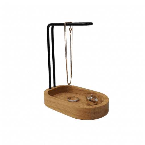 Hang-on-oak-brass-dot aarhus-danish design-jewelery holder