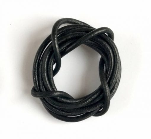 leather-string-black strups