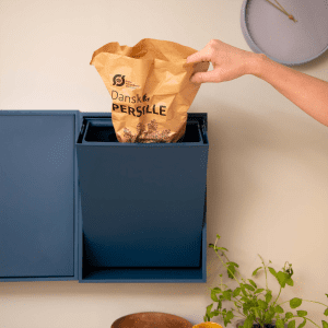 blaa affaldsspand - baeredygtig affaldssortering - recollector